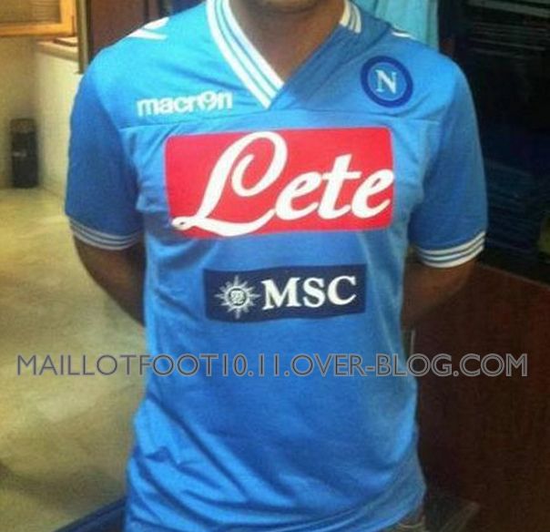 maillots-naples-2012-2013.jpg