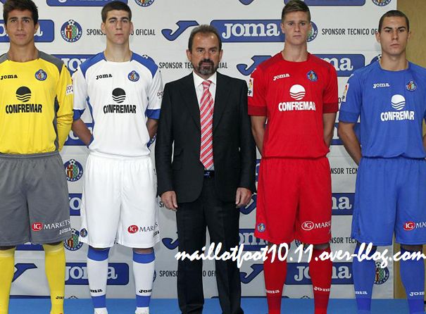 nuevas-equipacion-2013-getafe.jpeg