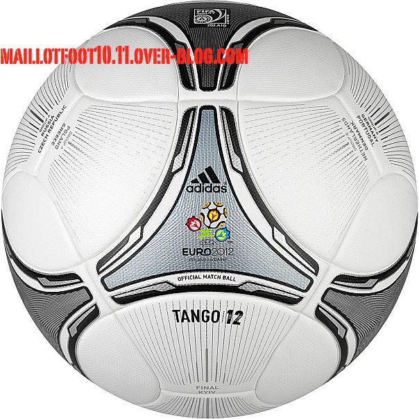 ballon-euro-2012-finale.jpeg