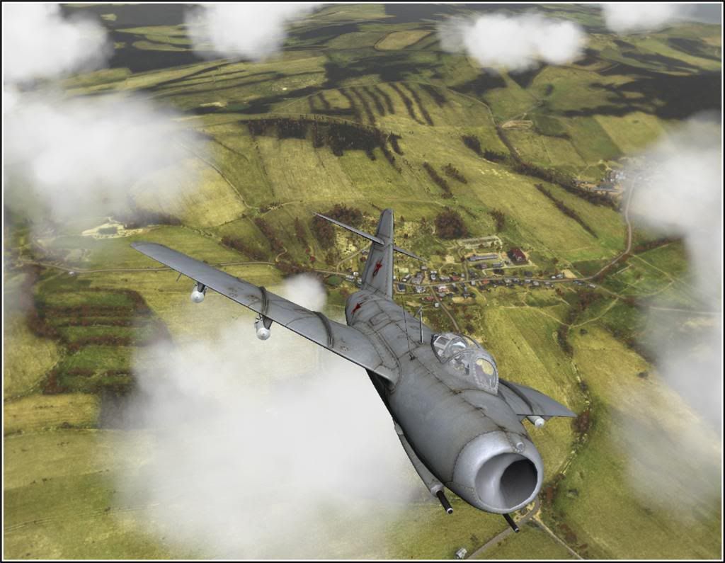 a2mig15-1sm.jpg