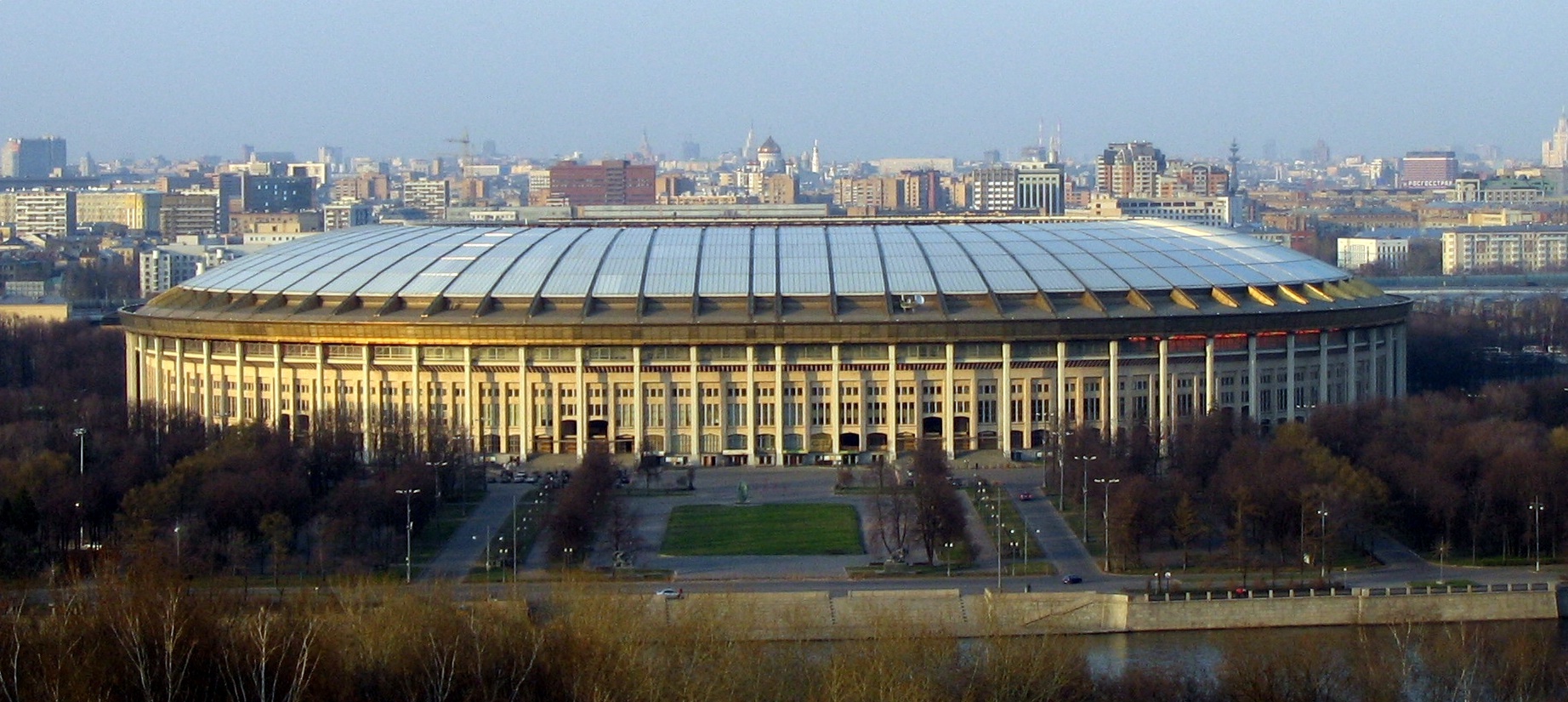 Luzhniki_Stadium_Moscow.jpg