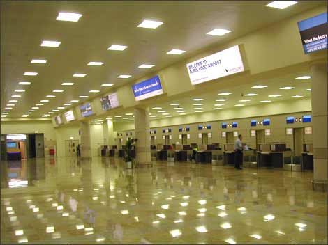 4_checkin_empty_470x352.jpg