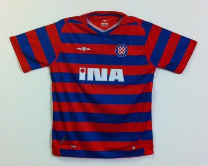 dres-hajduk-gostujuci-kratki-rukav-slika-8569242.jpg