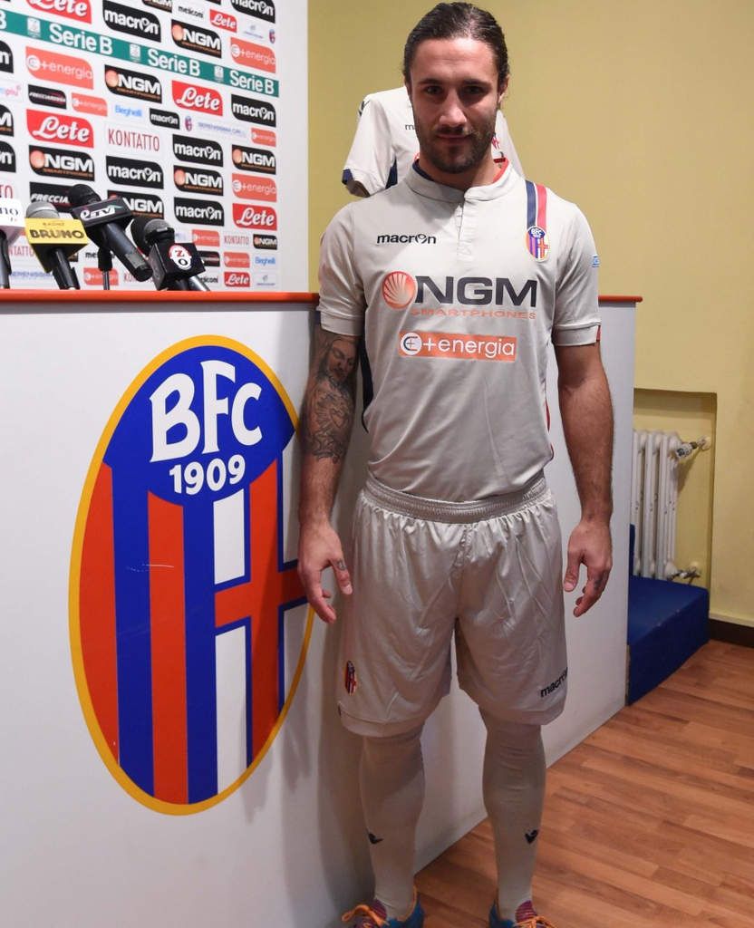 ob_d6850e_fc-bologna-maglia-terza-2015.jpeg